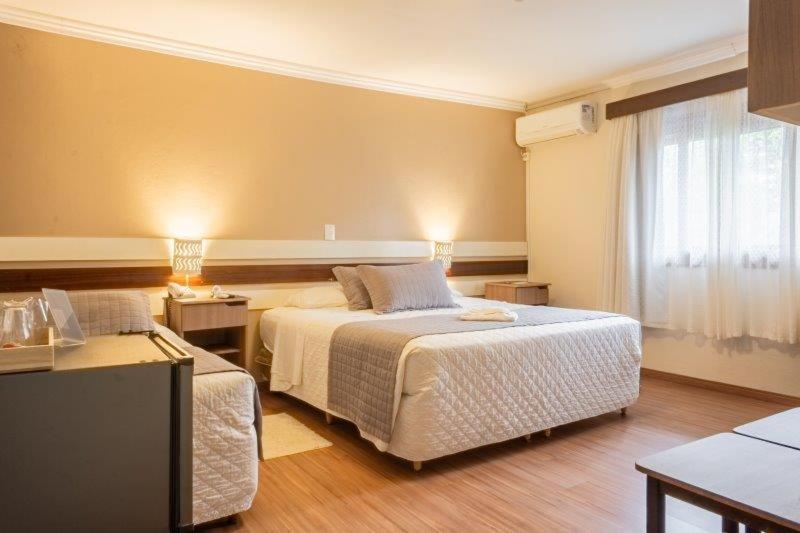 Hotel Bertoluci Gramado Cameră foto